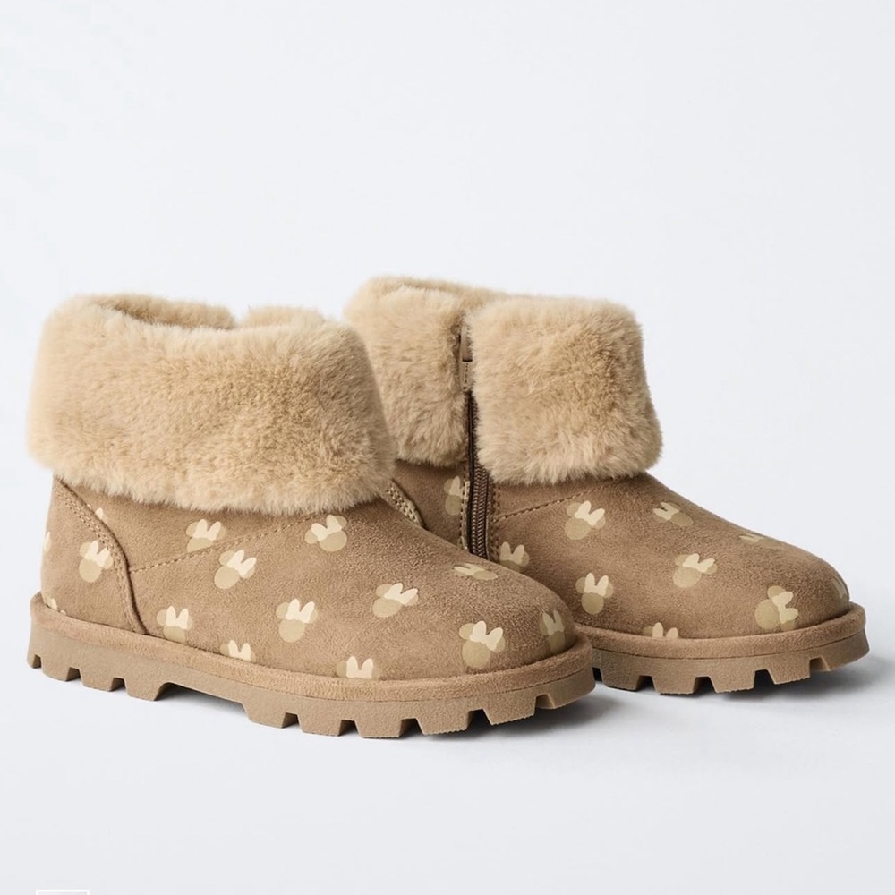 Zara Kids Minnie Mouse Disney Fur Boots
